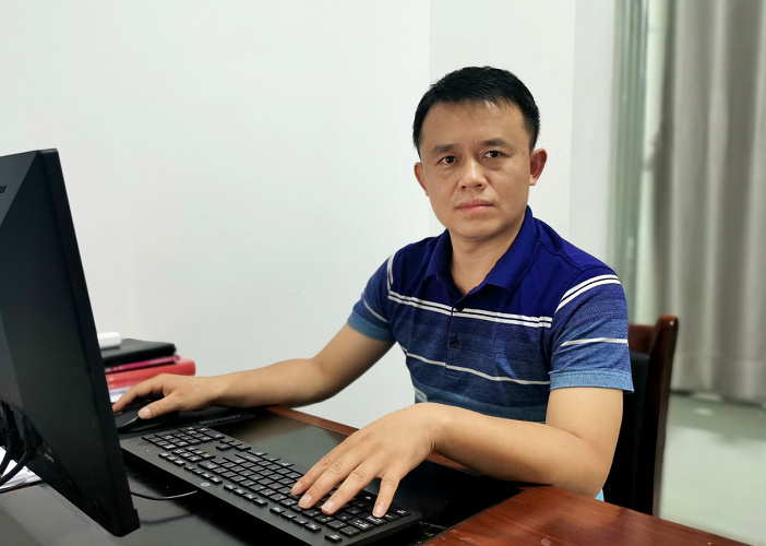 西安外事學院工學院大數據技術系蘇惠明主任